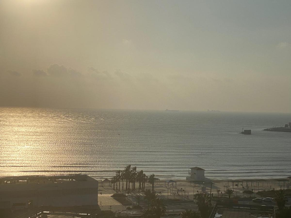 Acre Sea View 11Th Floor Apartment Esterno foto