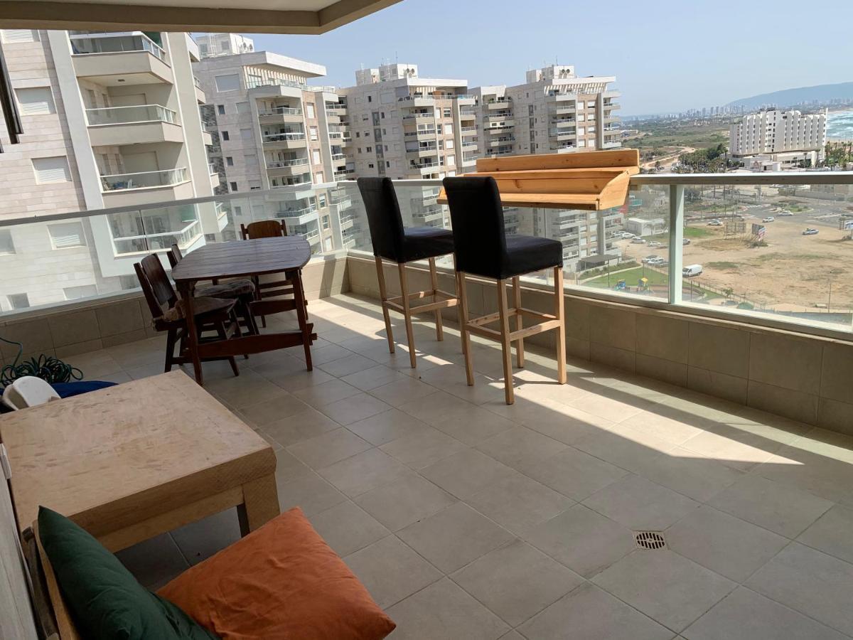 Acre Sea View 11Th Floor Apartment Esterno foto